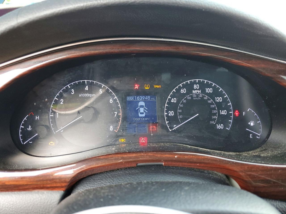 Hyundai GENESIS 2012 — Copart