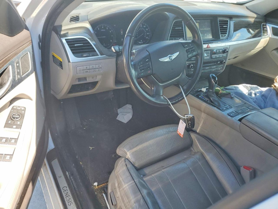 Hyundai GENESIS 2015 — Copart