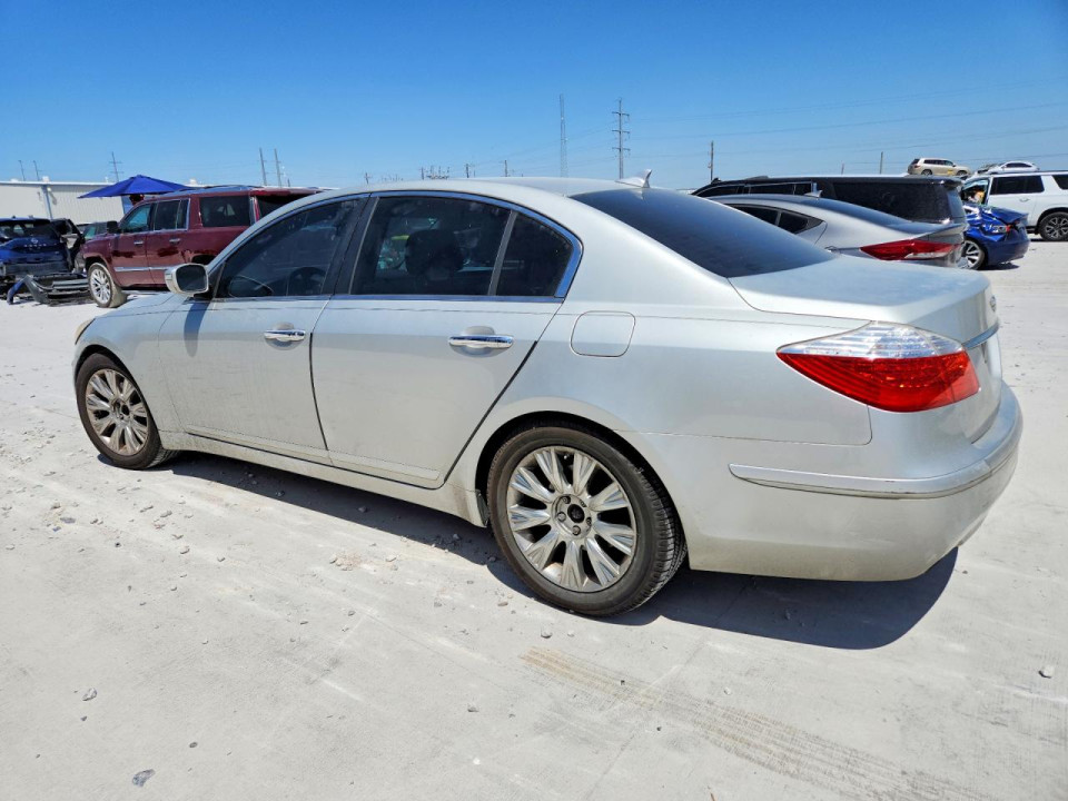 Hyundai GENESIS 2011 — Copart