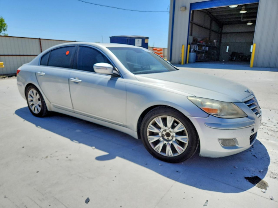 Hyundai GENESIS 2011 — Copart