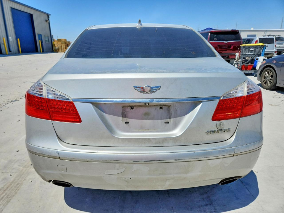 Hyundai GENESIS 2011 — Copart