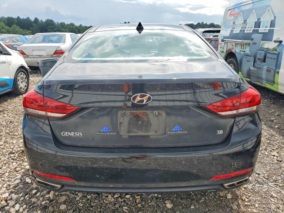 Hyundai GENESIS 2015 — Copart