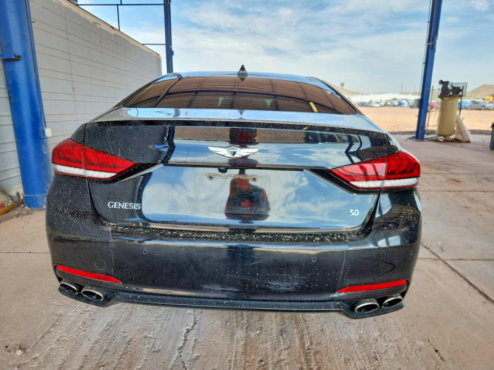 Hyundai GENESIS 2015 — Copart