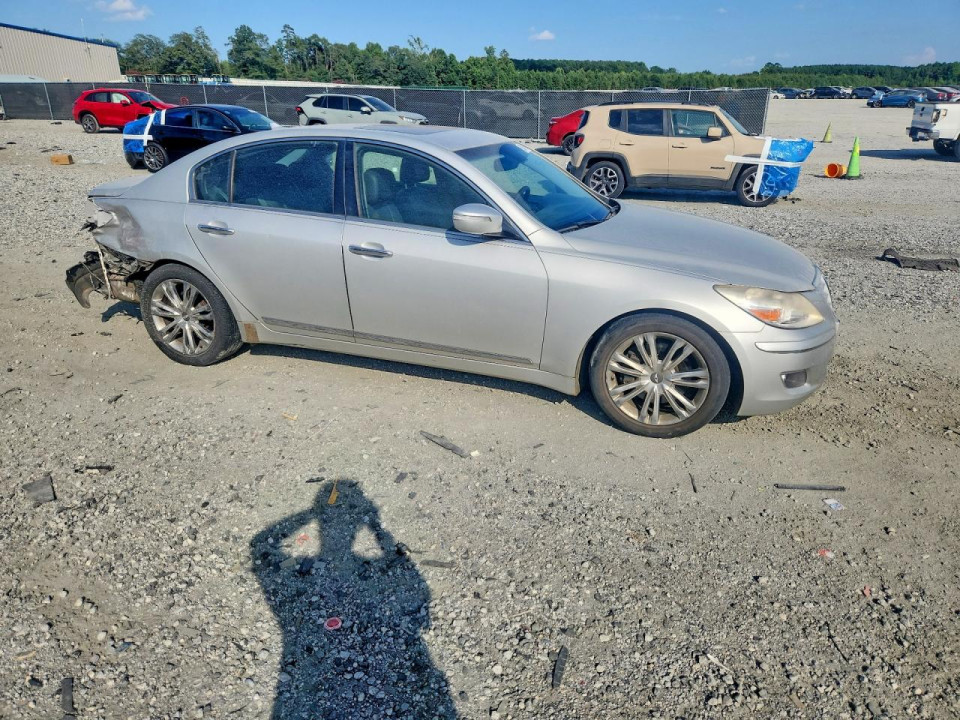 Hyundai GENESIS 2011 — Copart
