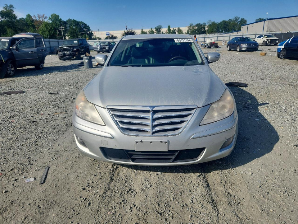 Hyundai GENESIS 2011 — Copart