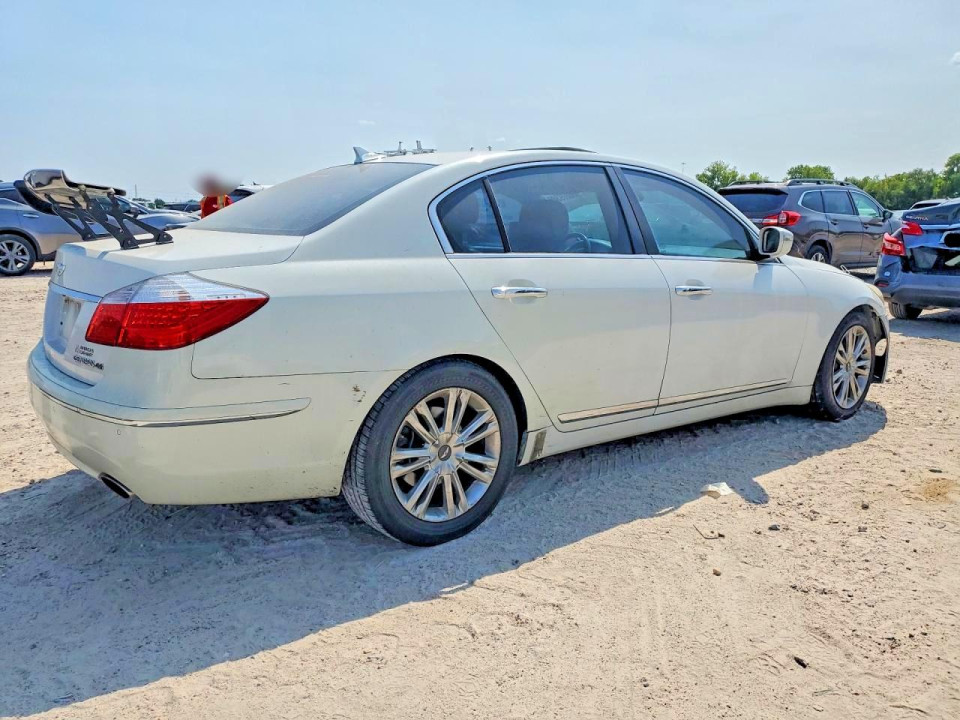 Hyundai GENESIS 2010 — Copart
