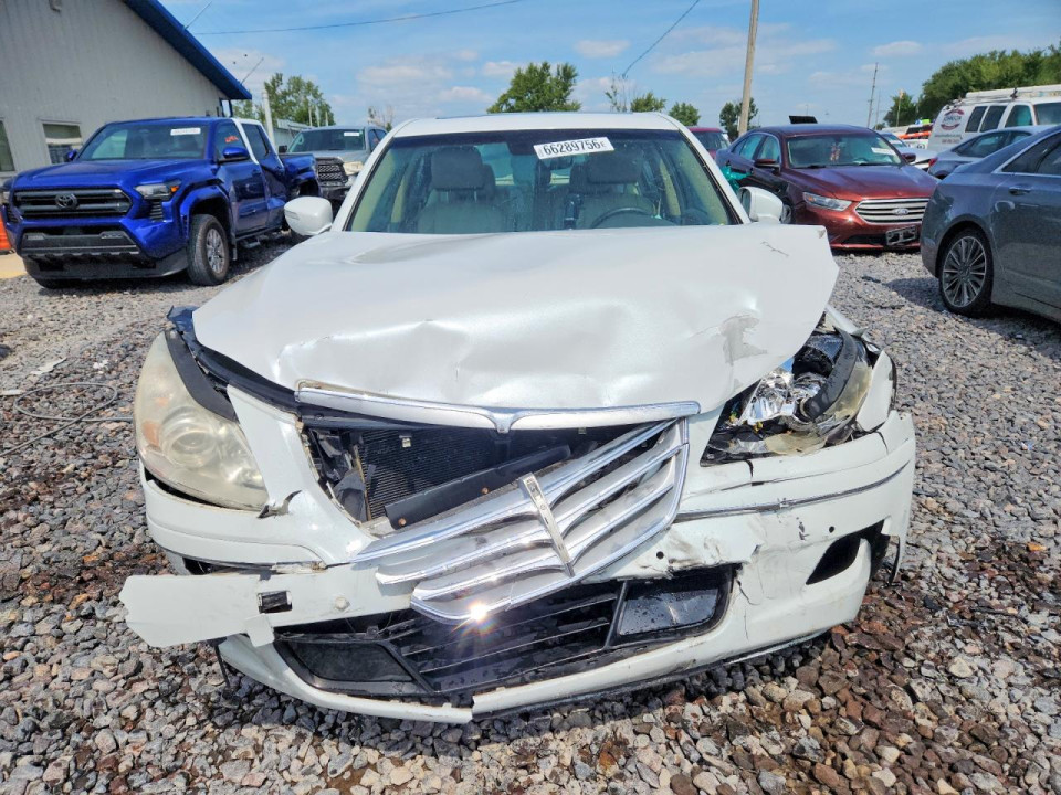 Hyundai GENESIS 2011 — Copart