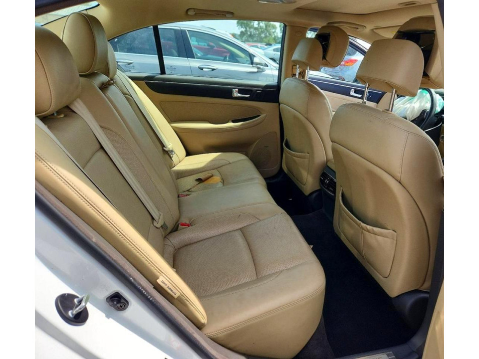Hyundai GENESIS 2011 — Copart