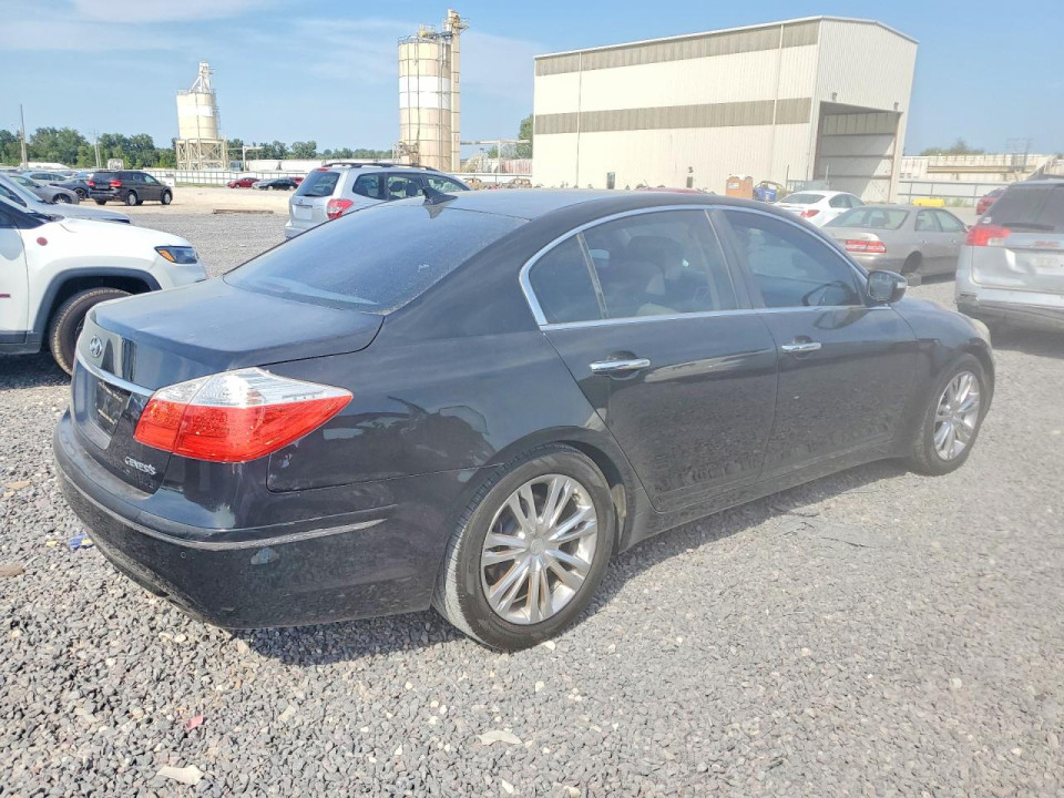 Hyundai GENESIS 2011 — Copart