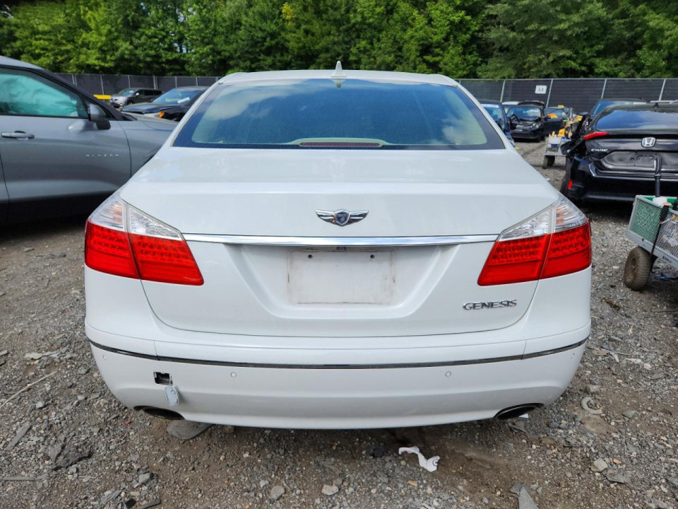 Hyundai GENESIS 2011 — Copart