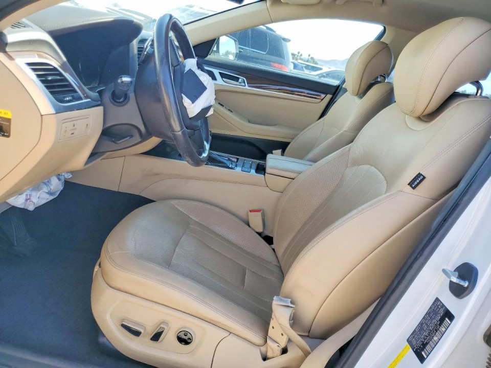 Hyundai GENESIS 2015 — Copart