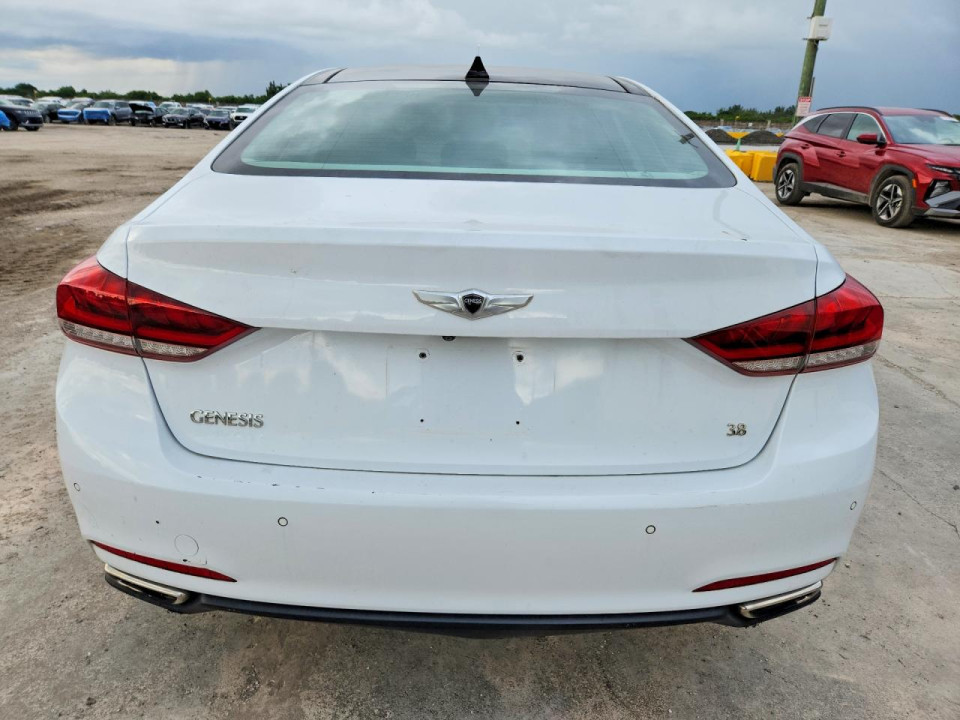 Hyundai GENESIS 2015 — Copart