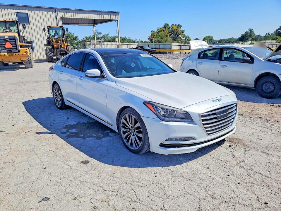 Hyundai GENESIS 2015 — Copart