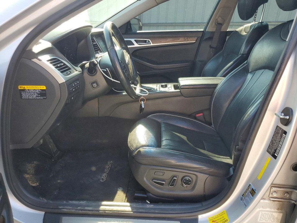 Hyundai GENESIS 2015 — Copart