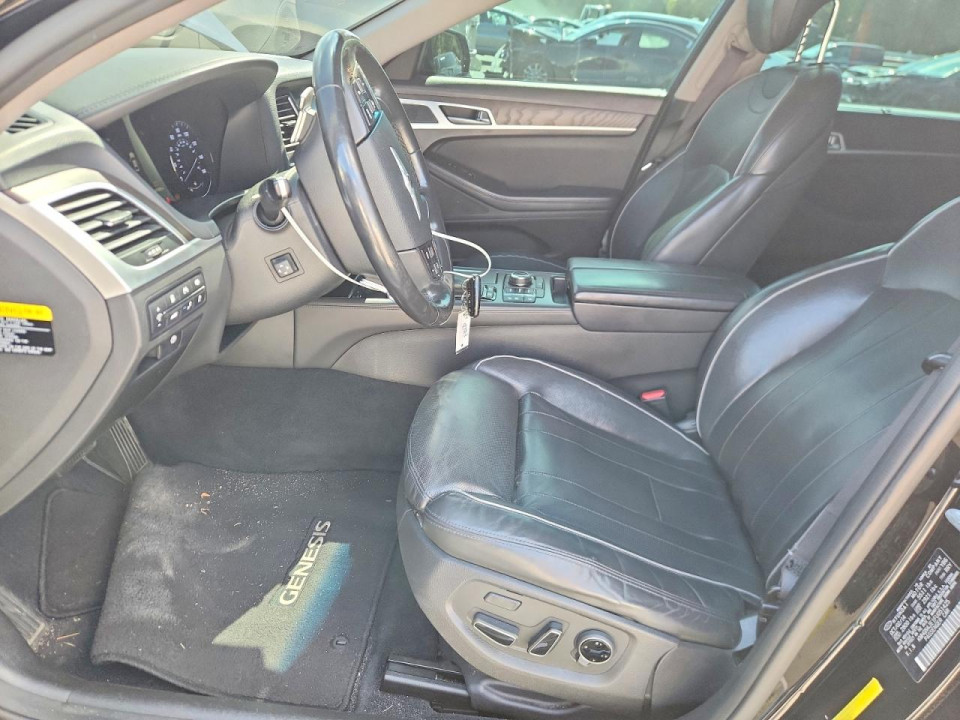 Hyundai GENESIS 2015 — Copart