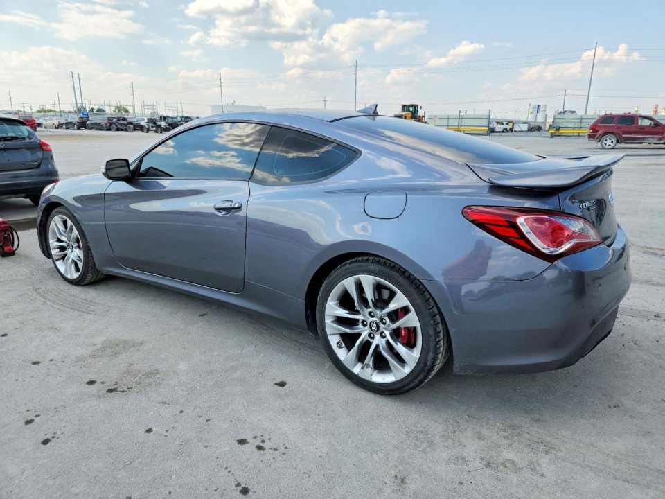 Hyundai GENESIS 2015 — Copart