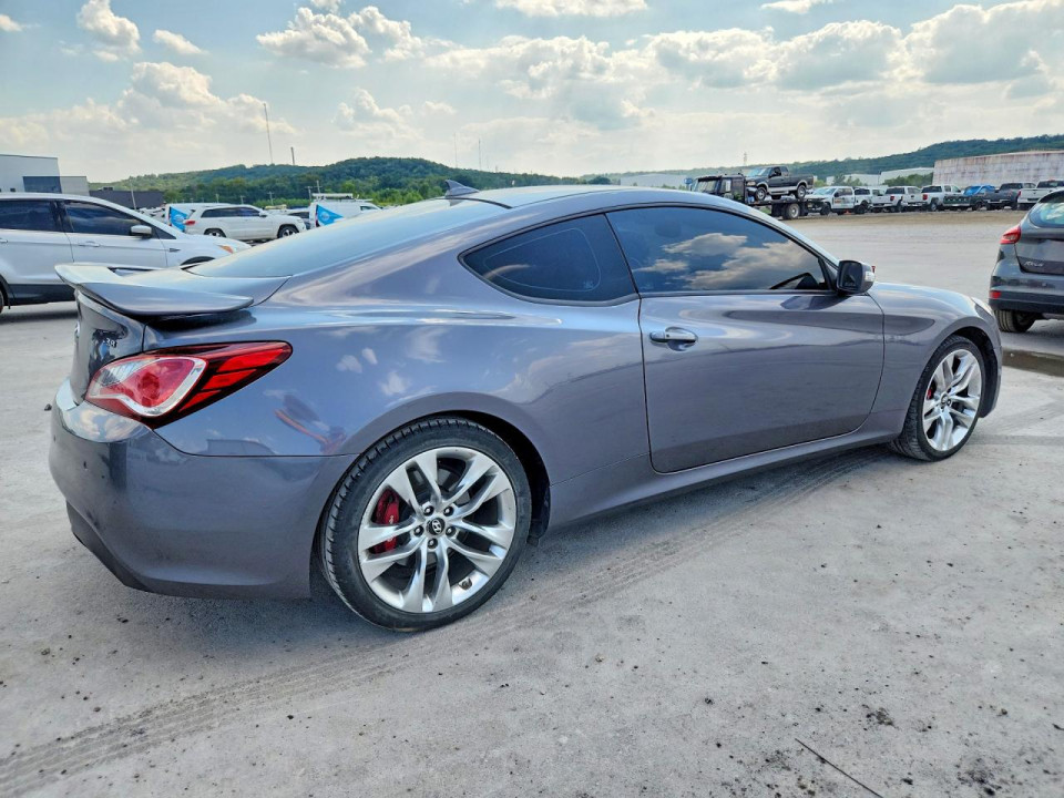 Hyundai GENESIS 2015 — Copart
