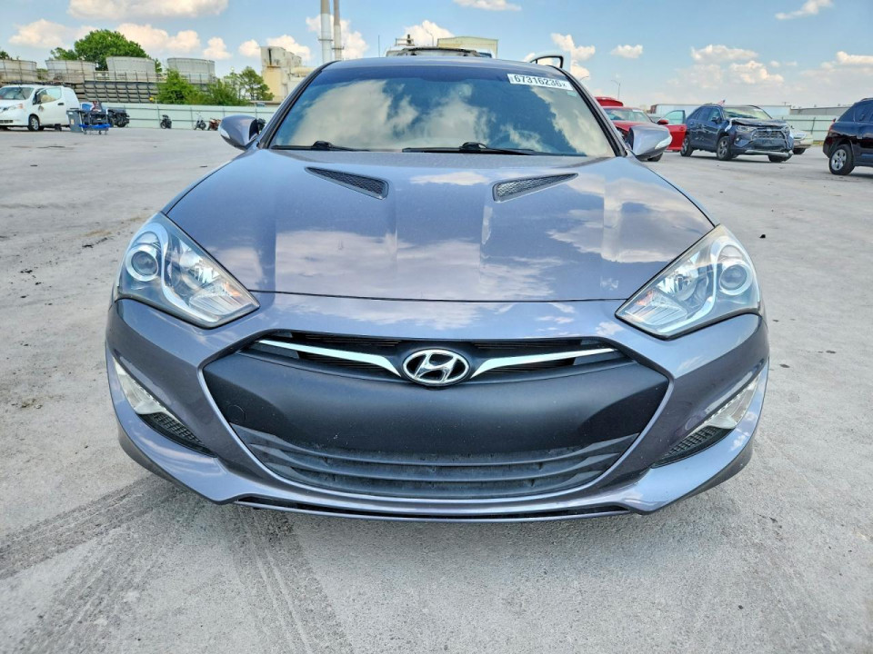 Hyundai GENESIS 2015 — Copart