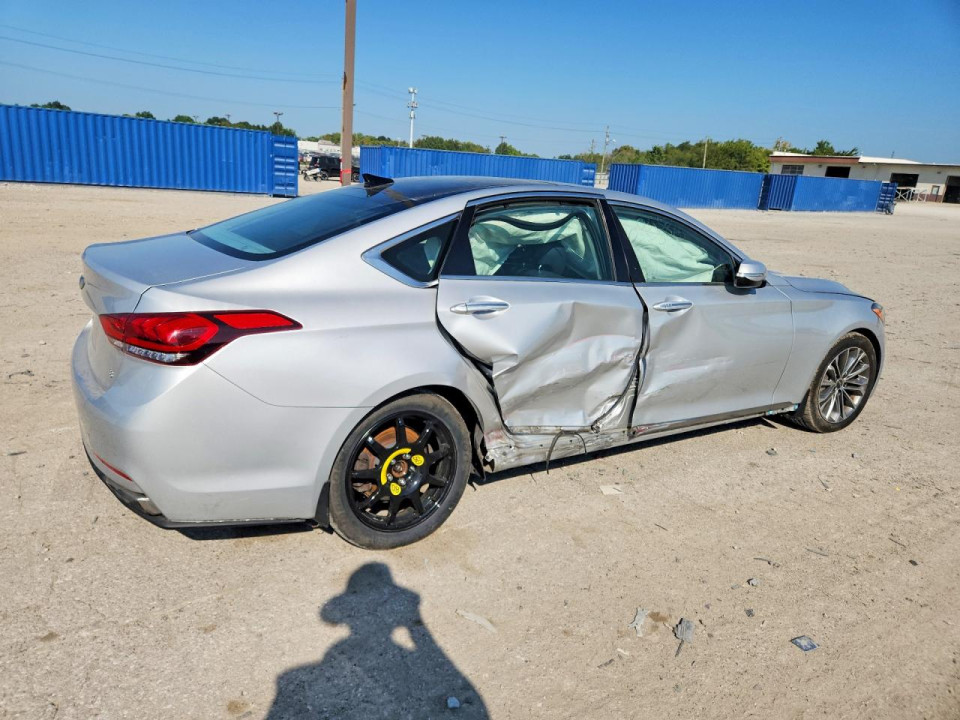 Hyundai GENESIS 2015 — Copart
