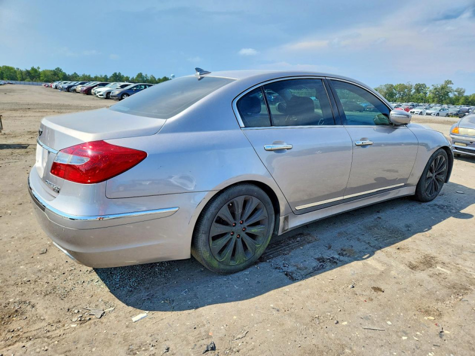 Hyundai GENESIS 2013 — Copart