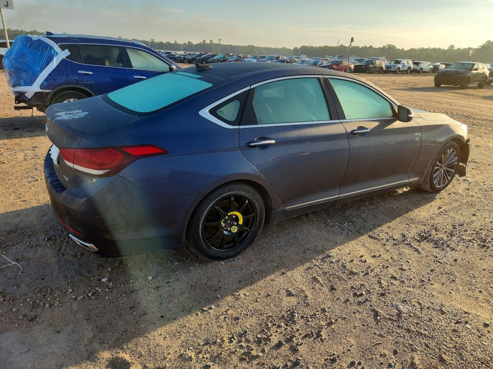 Hyundai GENESIS 2015 — Copart