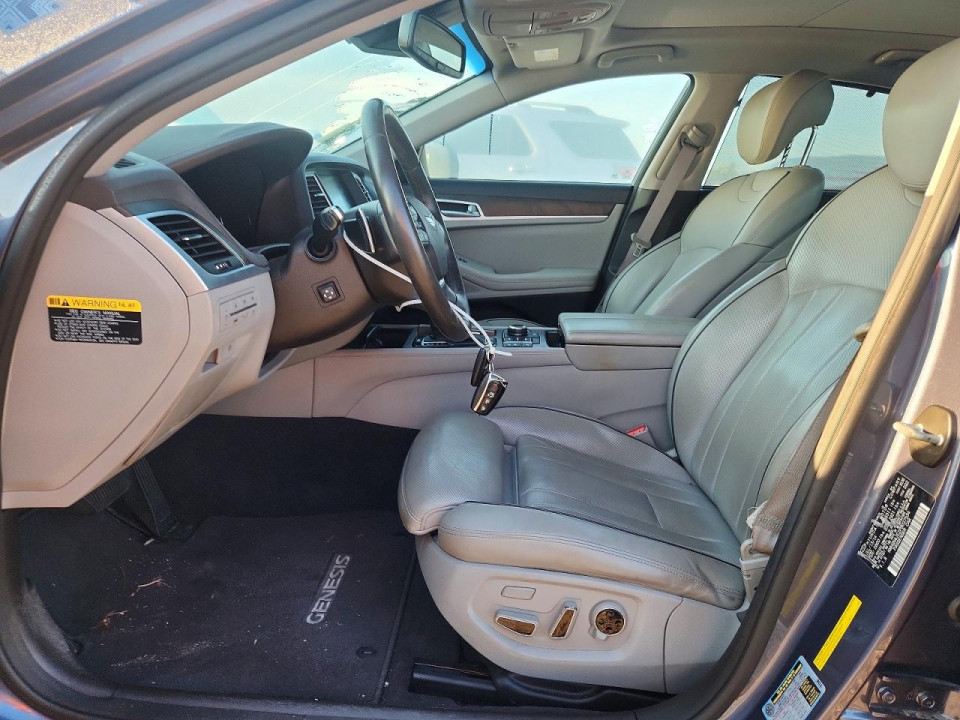 Hyundai GENESIS 2015 — Copart