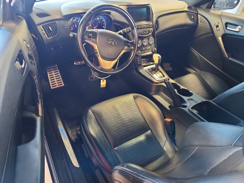 Hyundai GENESIS 2013 — Copart