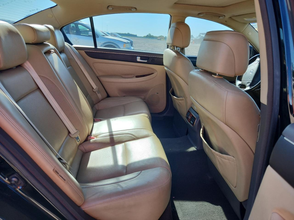 Hyundai GENESIS 2013 — Copart