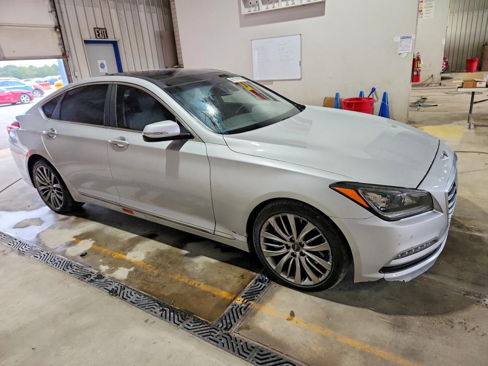 Hyundai GENESIS 2015 — Copart