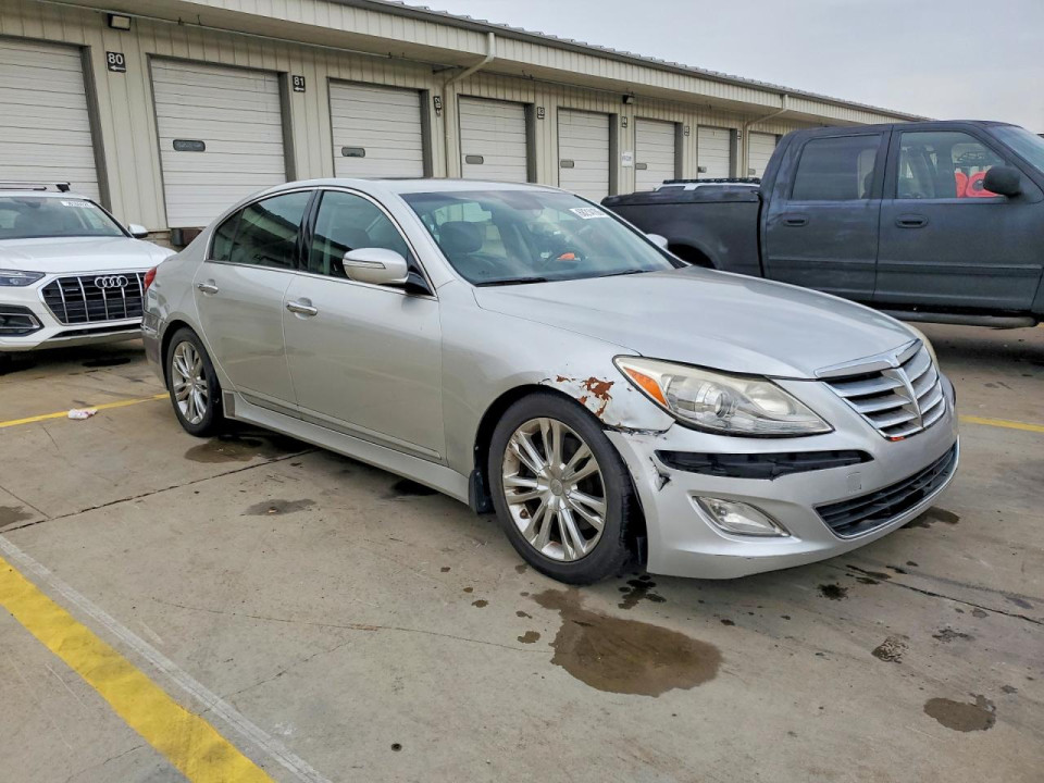 Hyundai GENESIS 2013 — Copart