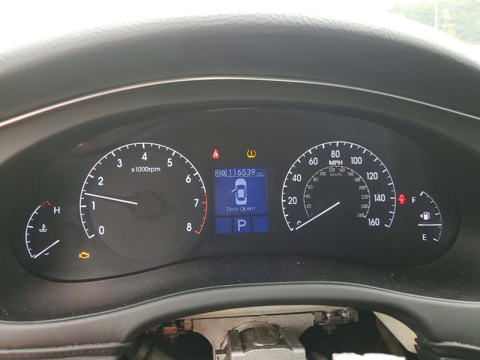 Hyundai GENESIS 2013 — Copart