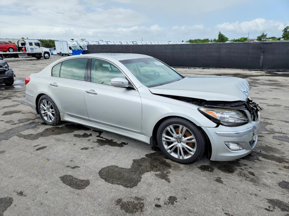 Hyundai GENESIS 2012 — Copart