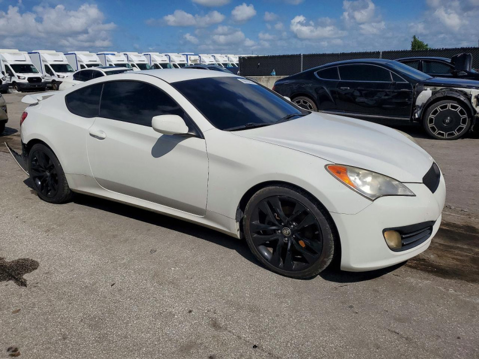 Hyundai GENESIS 2011 — Copart