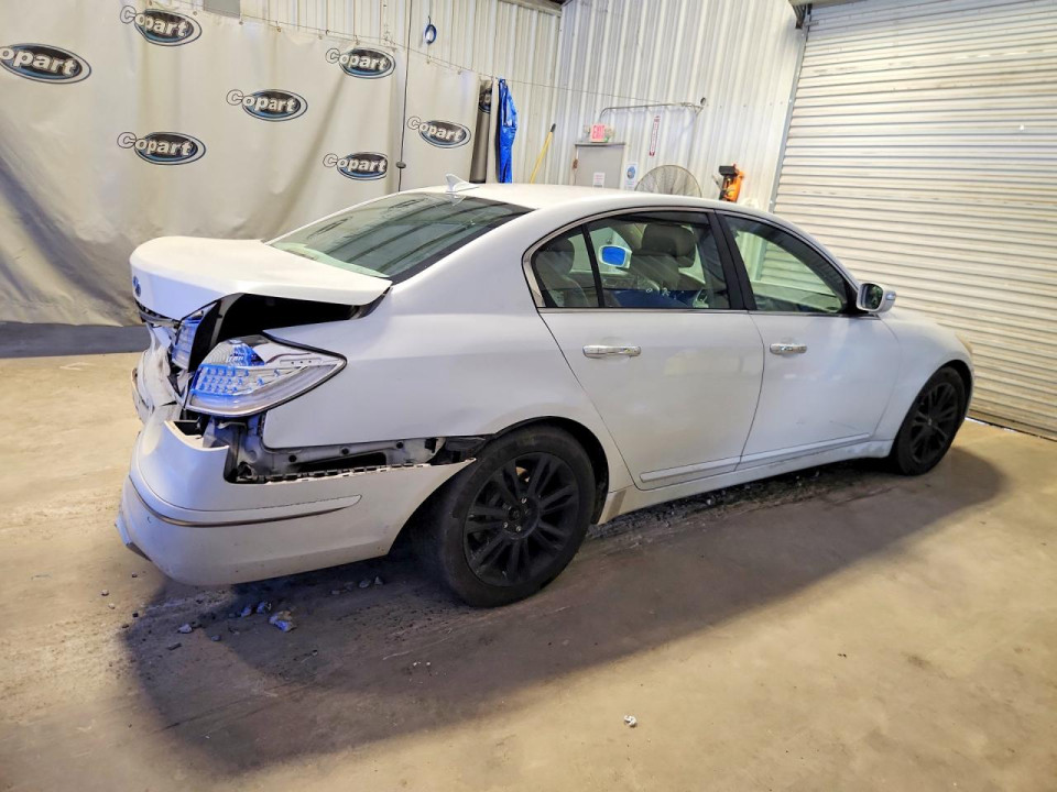 Hyundai GENESIS 2011 — Copart