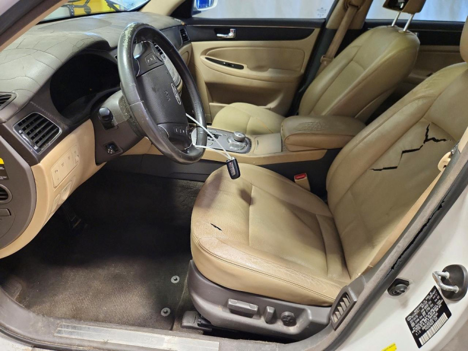 Hyundai GENESIS 2011 — Copart