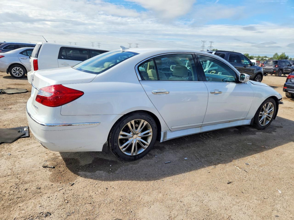 Hyundai GENESIS 2013 — Copart