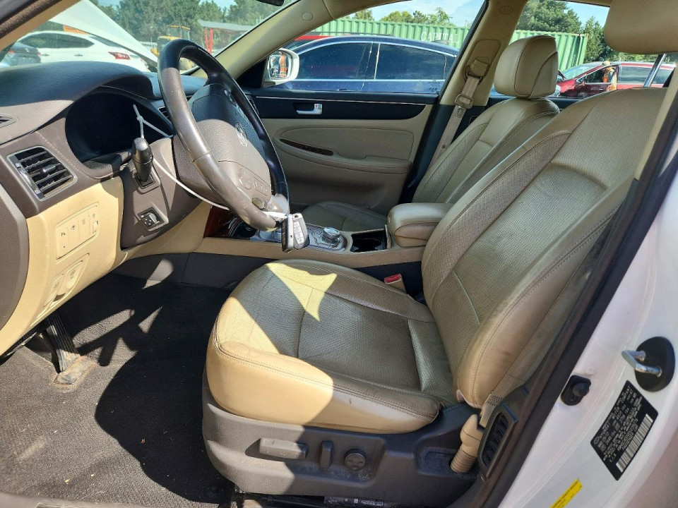 Hyundai GENESIS 2013 — Copart