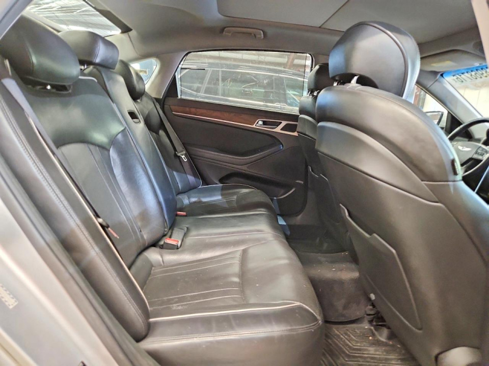 Hyundai GENESIS 2015 — Copart
