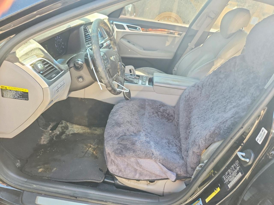 Hyundai GENESIS 2015 — Copart