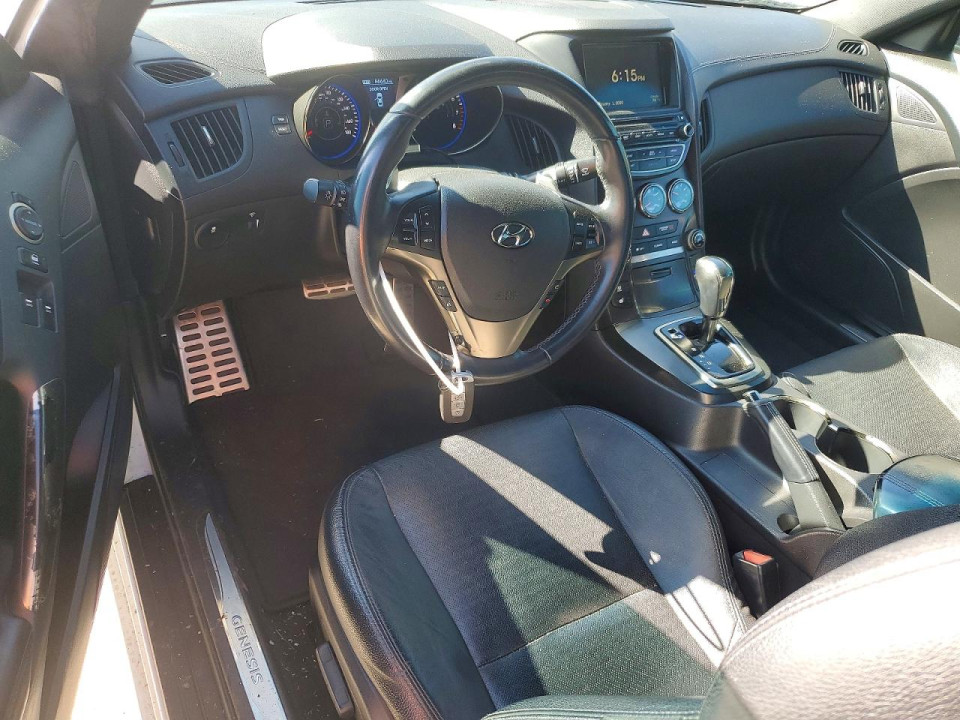 Hyundai GENESIS 2015 — Copart