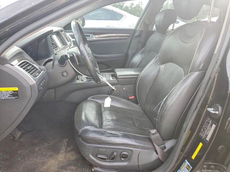 Hyundai GENESIS 2015 — Copart