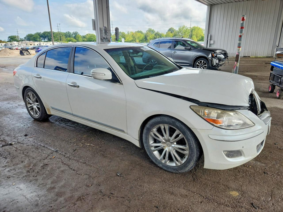 Hyundai GENESIS 2011 — Copart