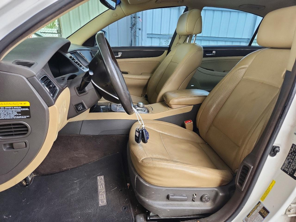 Hyundai GENESIS 2011 — Copart