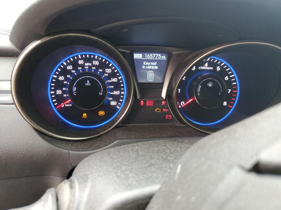 Hyundai GENESIS 2015 — Copart