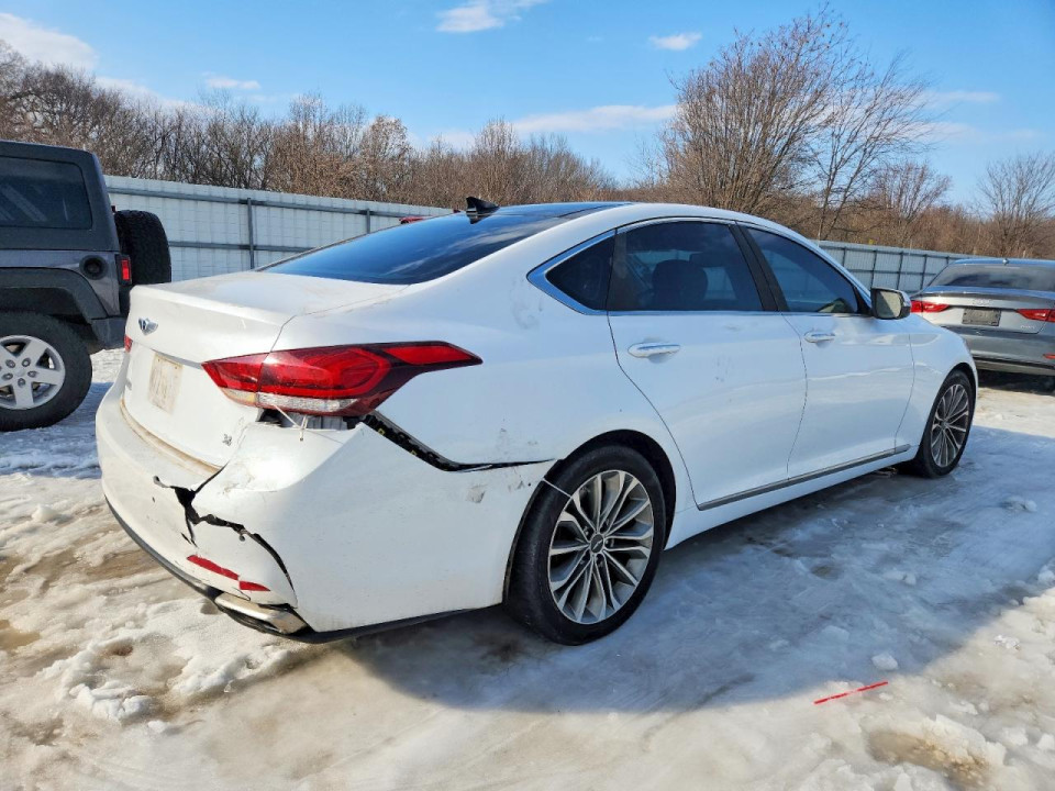 Hyundai GENESIS 2015 — Copart