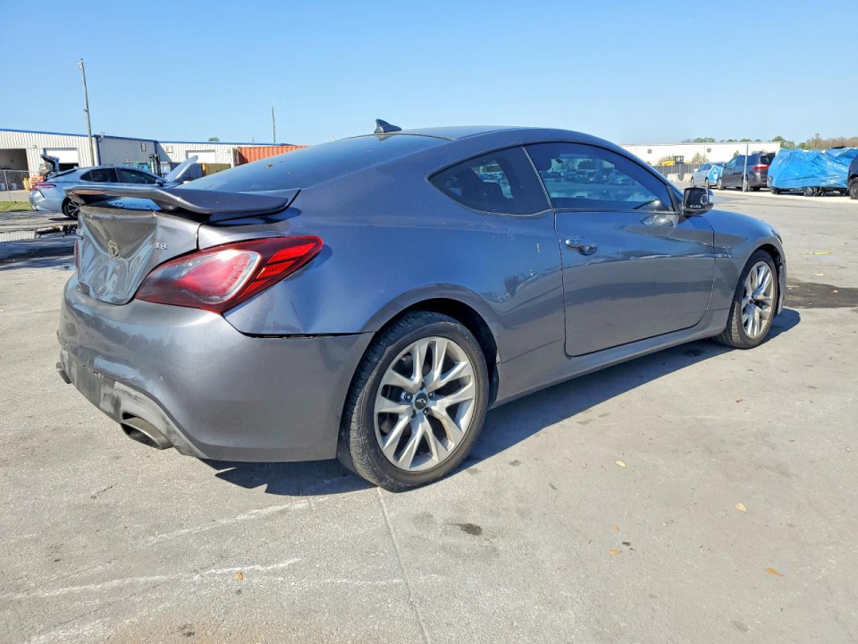 Hyundai GENESIS 2016 — Copart