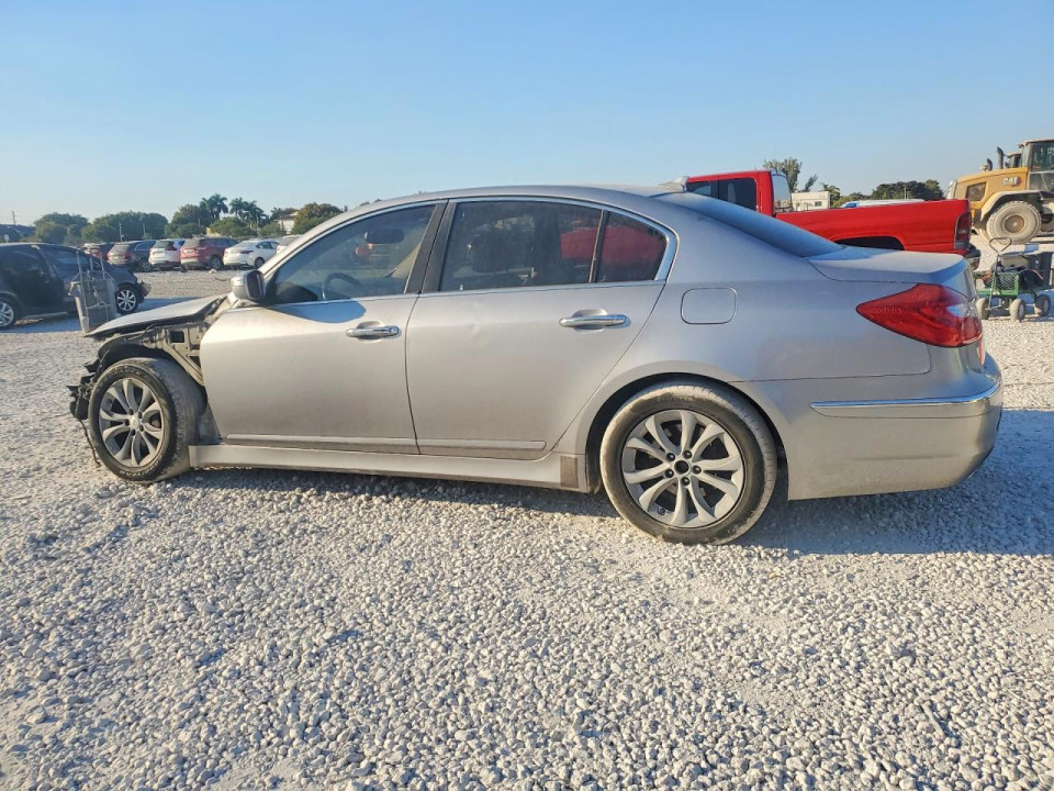 Hyundai GENESIS 2013 — Copart