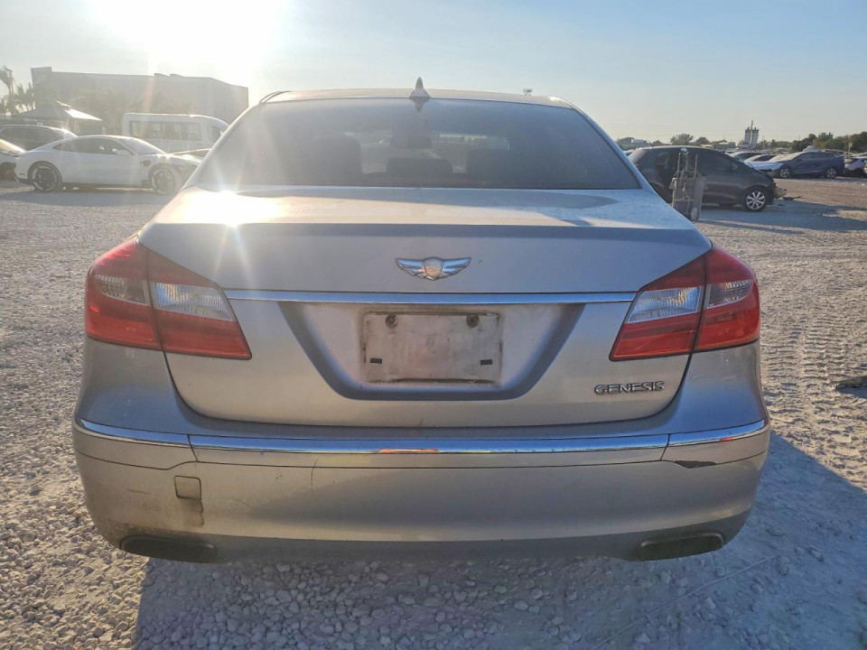 Hyundai GENESIS 2013 — Copart