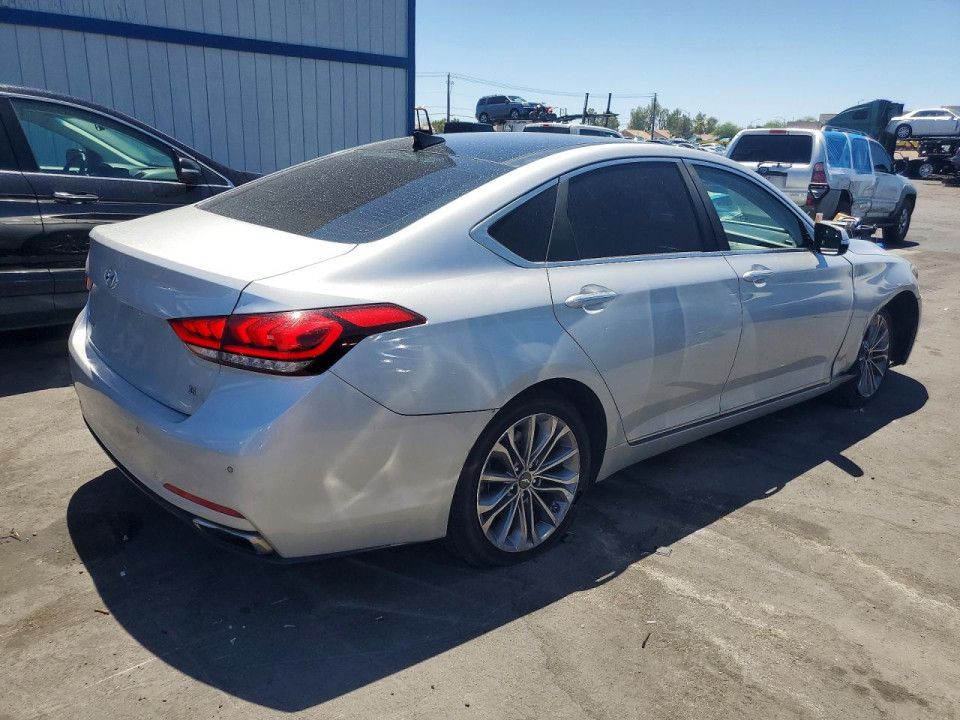 Hyundai GENESIS 2015 — Copart