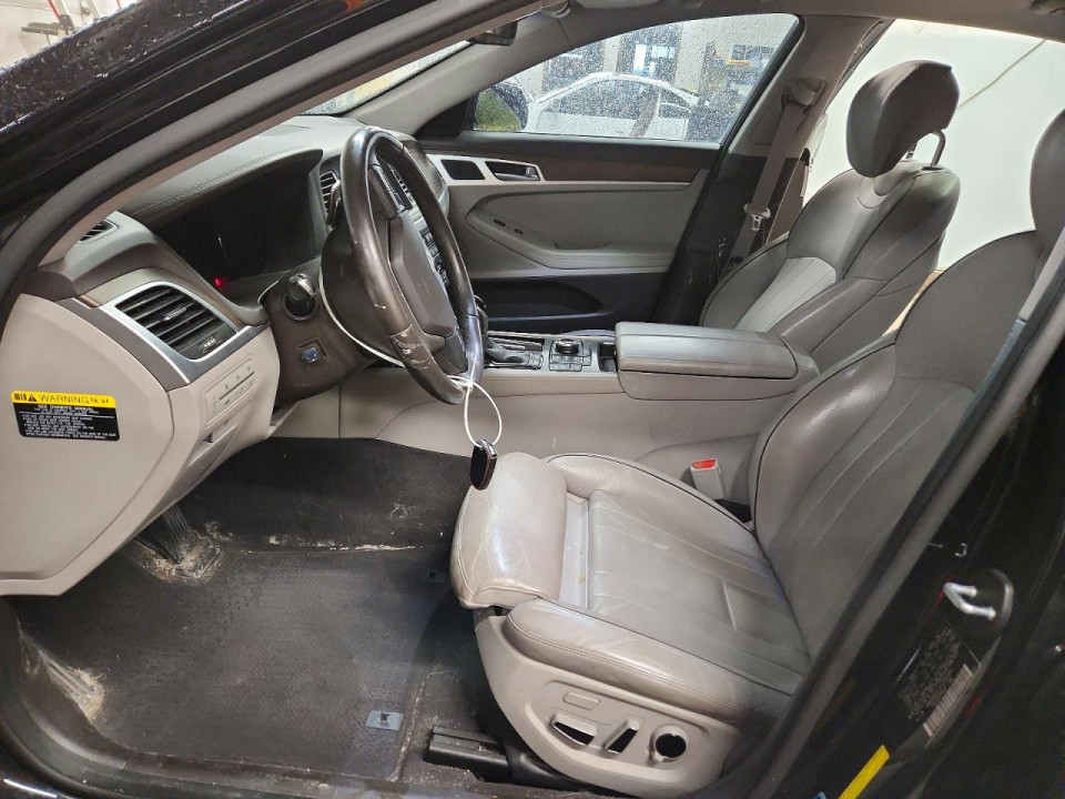Hyundai GENESIS 2015 — Copart